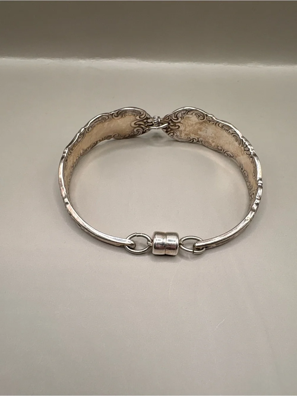 Silver-Tone Spoon Style Bracelet 8” Ornate Scrollwork Magnetic Clasp